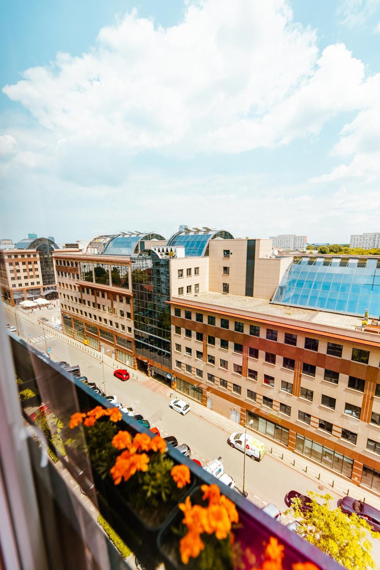 Industrial 9Th Floor Central Apartment With Balcony And Views Varsavia Esterno foto